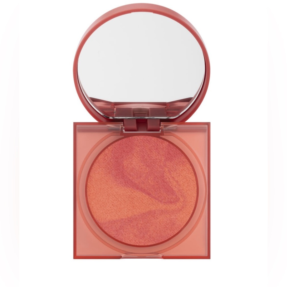 HUDA BEAUTY Glowish Blush in Shade- Sassy Saffron. NIB.